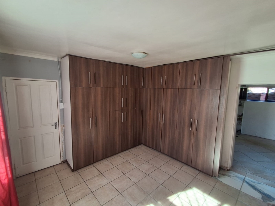To Let 2 Bedroom Property for Rent in Ravensmead Western Cape